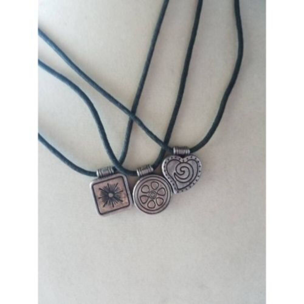 Vintage Brighton charm necklace‎